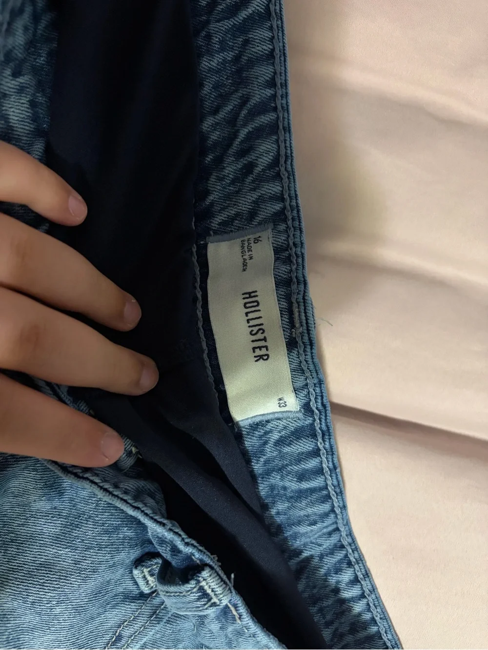 Hollister stylish light